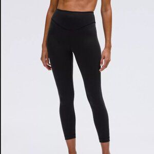 Lululemon Womens Size 6 Black  Wunder Under SmoothCover High Rise Tight 25"